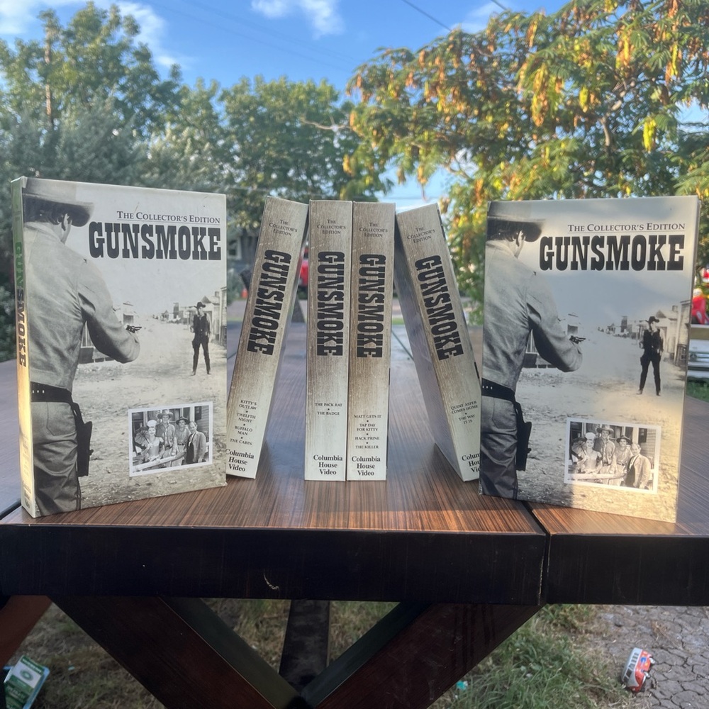 Gunsmoke Collector's Edition VHS Set